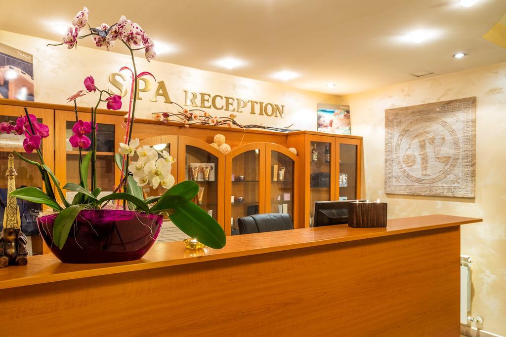 Spa Hotel Olymp 벨린그래드 외부 사진